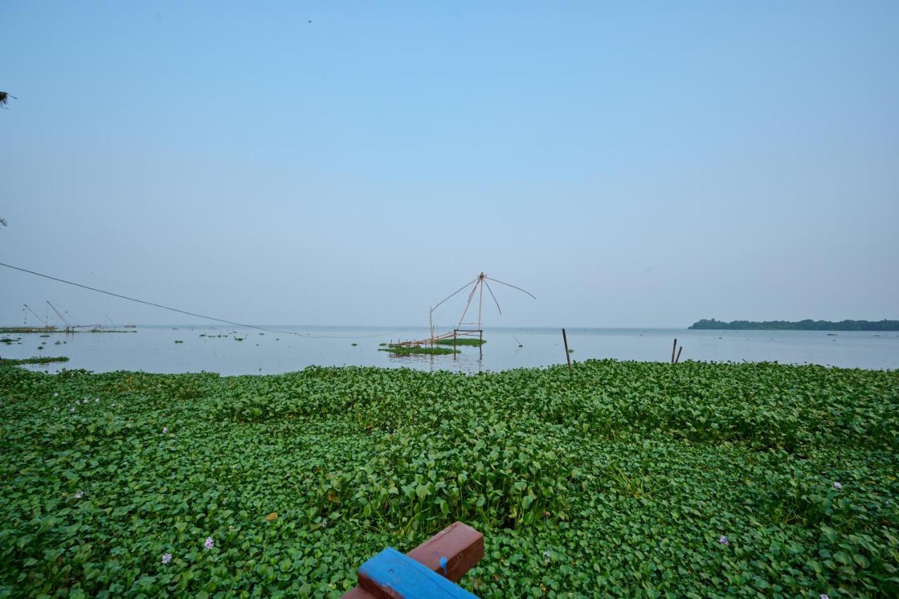 Seclude By The Lake, Alleppey Hotel Alappuzha Buitenkant foto