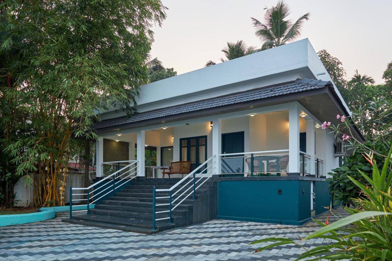 Seclude By The Lake, Alleppey Hotel Alappuzha Buitenkant foto